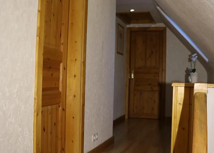 Apfelblüte Ferienhaus Schotten